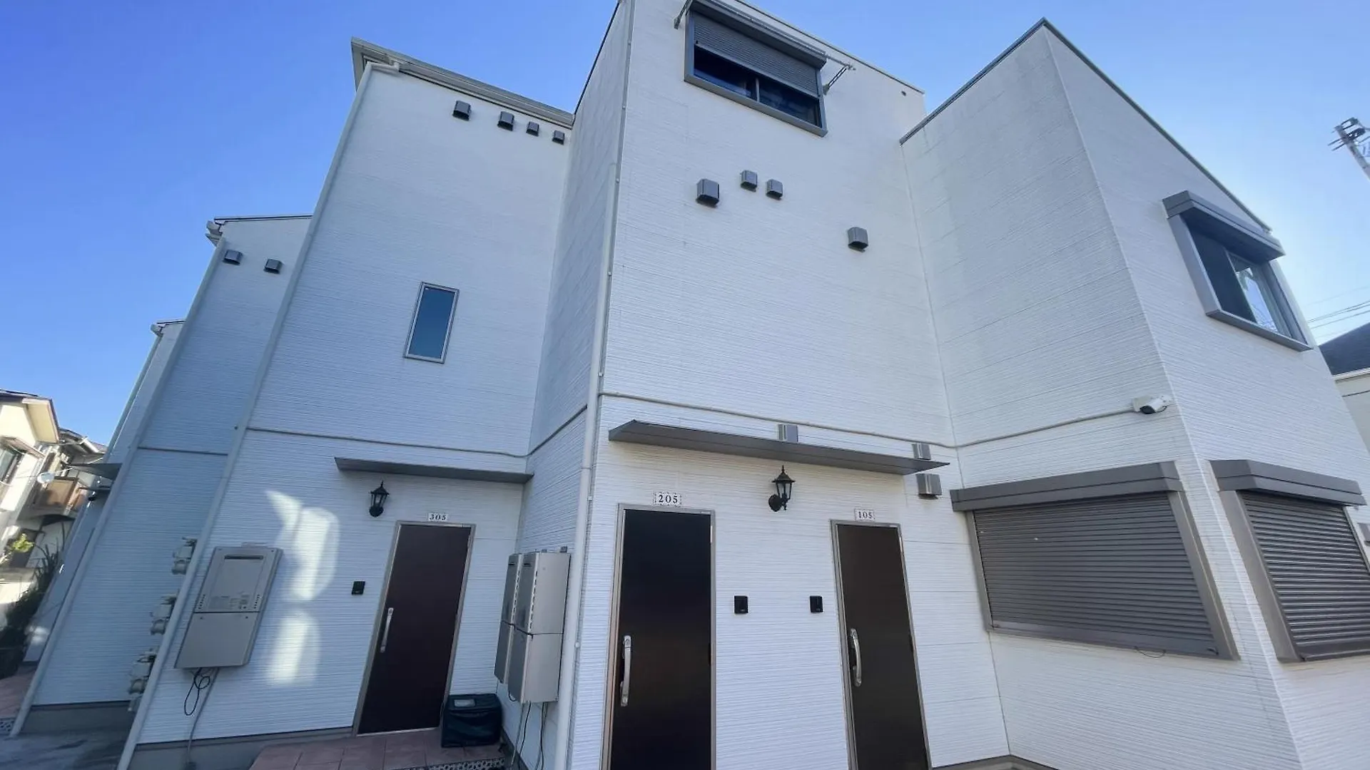 Shinjuku Ochiai Soluna White House Tokyo