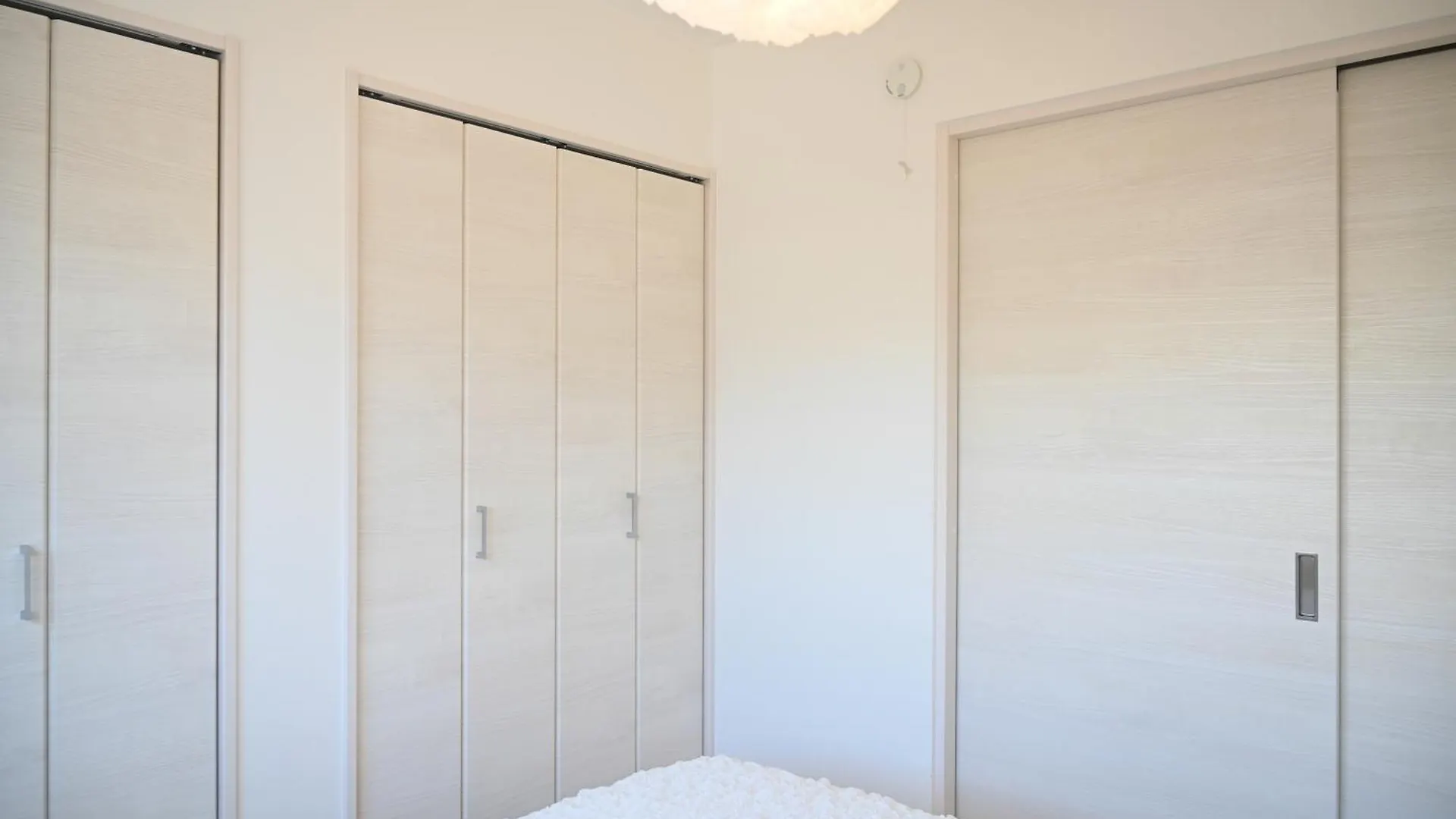 Shinjuku Ochiai Soluna White House Tokyo